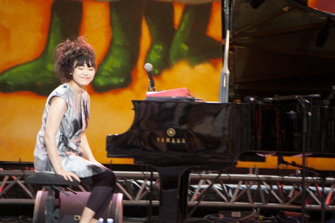 Hiromi - The Trio Project (4)